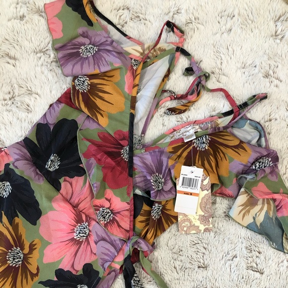 Band of Gypsies London Floral Maxi Dress Small NWT - Picture 8 of 8